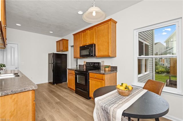 2813 Ridgeboard PL, Chesapeake, VA 23323