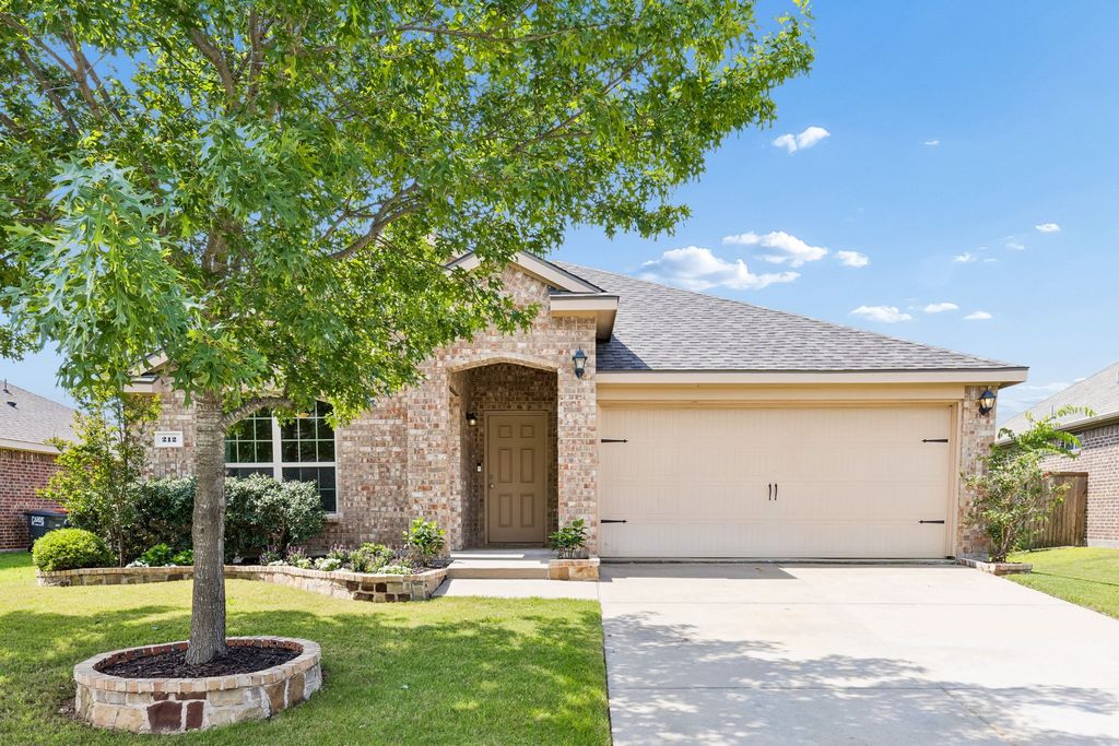 212 Belford Street S, Anna, TX 75409