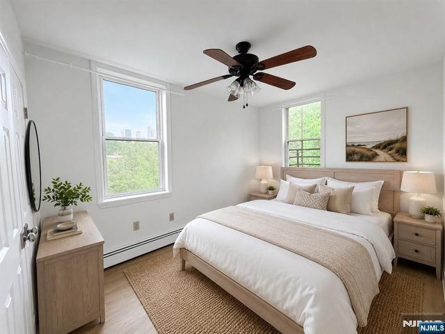 234 6th Street 10, Jersey City, NJ 07302