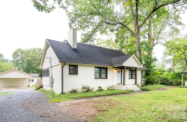 12013 Idlewild Road, Matthews, NC 28105