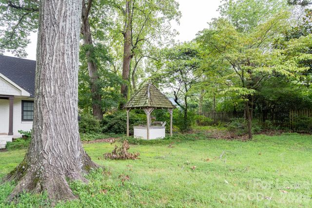 12013 Idlewild Road, Matthews, NC 28105