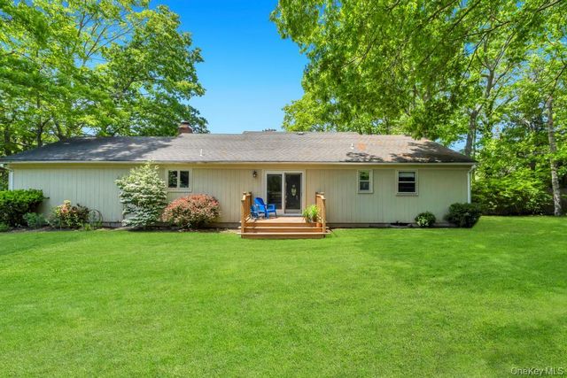 3 Woodbine Lane, East Moriches, NY 11940
