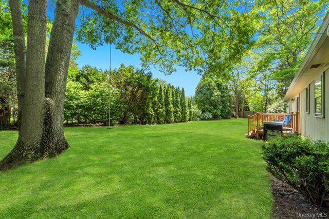 3 Woodbine Lane, East Moriches, NY 11940