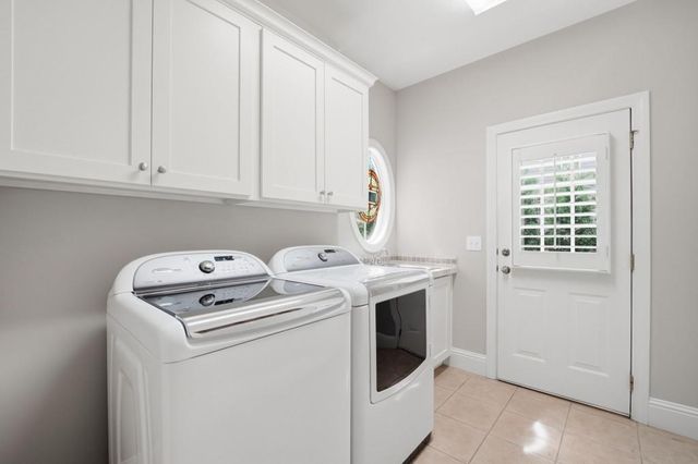 313 Meadow Lark Crossing, Canton, GA 30114
