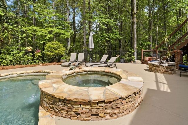 313 Meadow Lark Crossing, Canton, GA 30114