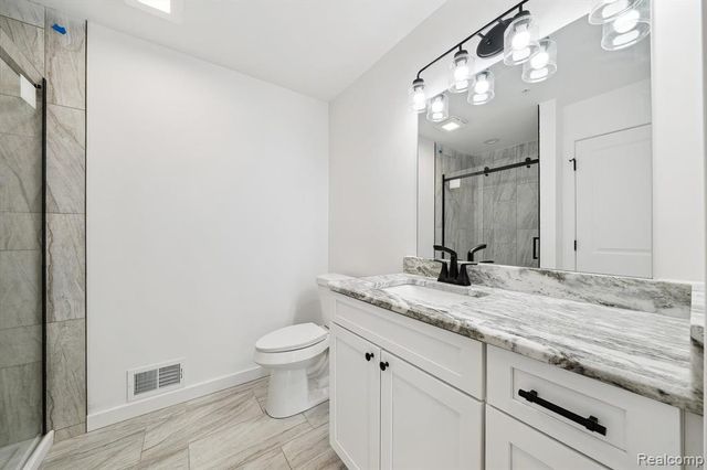 431 Village Drive 188, Walled Lake, MI 48390