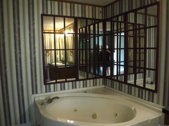 13227 La Hwy 431, St Amant, LA 70774