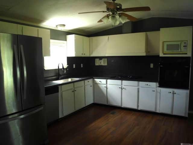 13227 La Hwy 431, St Amant, LA 70774