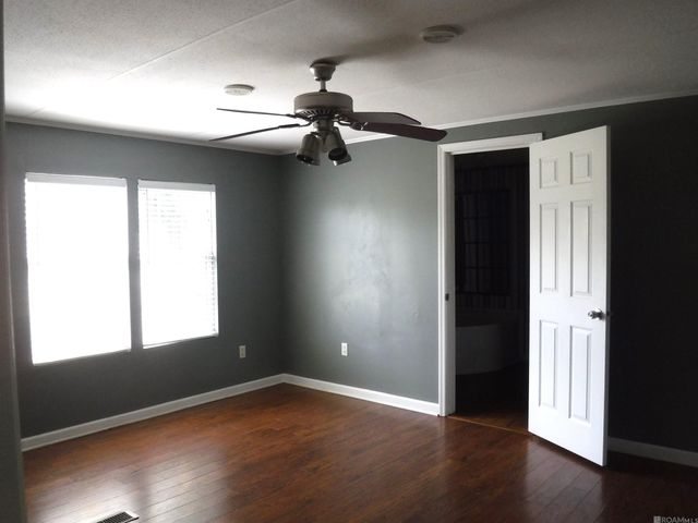 13227 La Hwy 431, St Amant, LA 70774