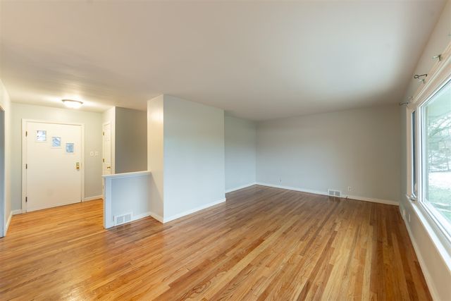 18485 Ridge Road, Northville, MI 48168