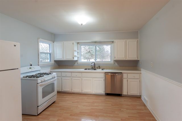 18485 Ridge Road, Northville, MI 48168