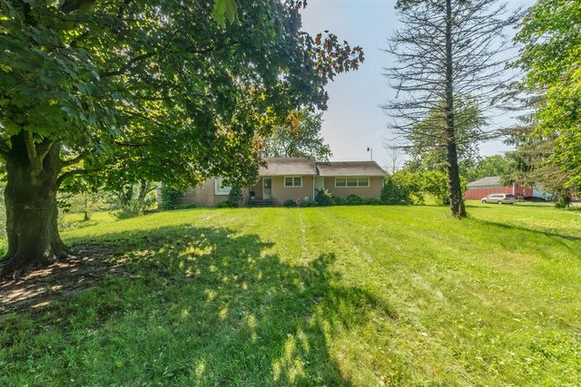 18485 Ridge Road, Northville, MI 48168