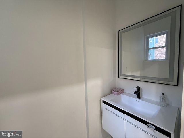 1557 N 29TH ST, Philadelphia, PA 19121