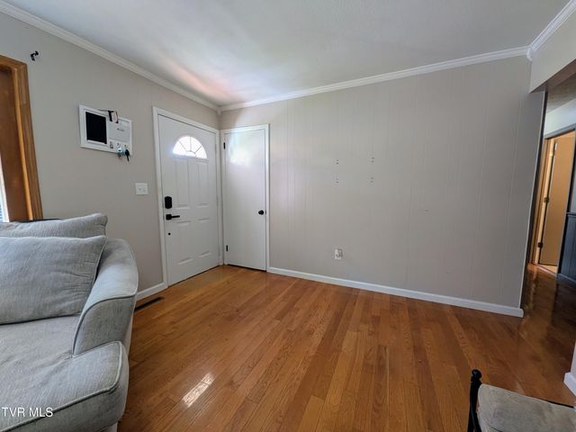 205 Live Oak Drive, Kingsport, TN 37660