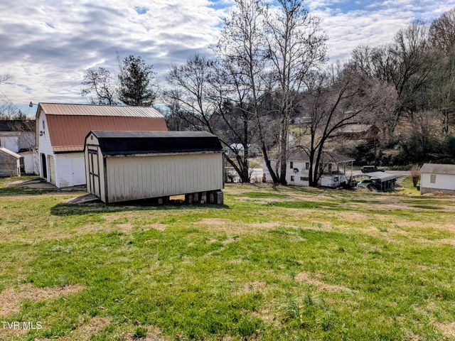 205 Live Oak Drive, Kingsport, TN 37660