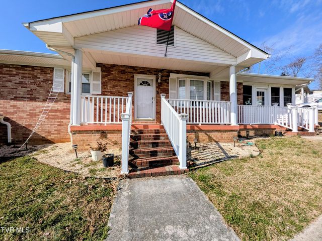 205 Live Oak Drive, Kingsport, TN 37660