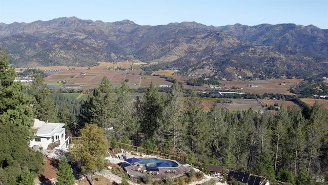 1755 Diamond Mountain Rd, Calistoga, CA 94515