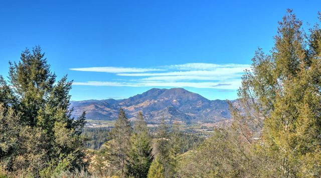 1755 Diamond Mountain Rd, Calistoga, CA 94515