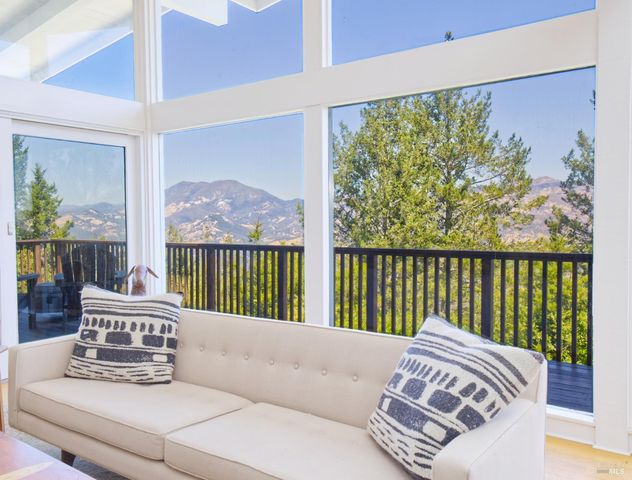 1755 Diamond Mountain Rd, Calistoga, CA 94515