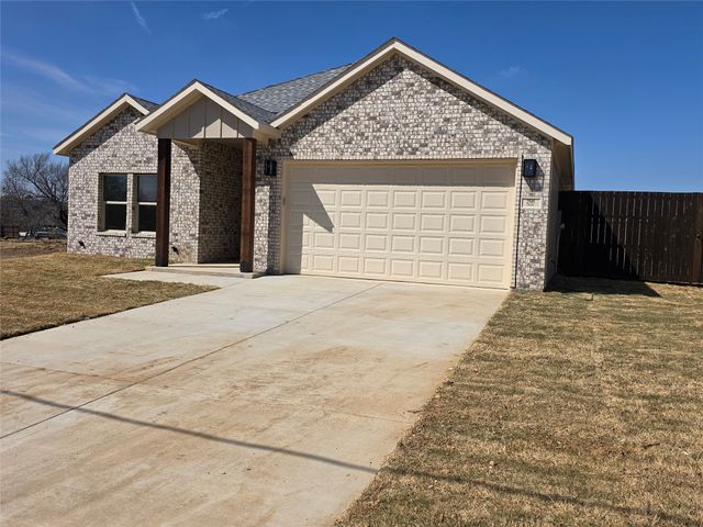 2505 Oakwood Terrace, Haltom City, TX 76117