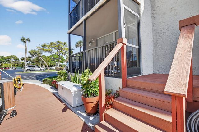 8 Royal Palm Way 107, Boca Raton, FL 33432