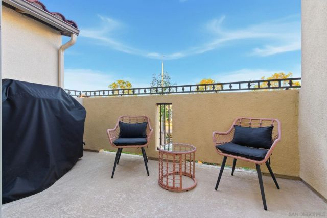 4382 Pacifica Way 4, Oceanside, CA 92056