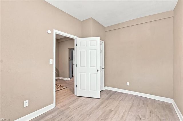 1027 31st ST, Newport News, VA 23607