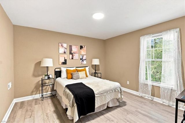 1027 31st ST, Newport News, VA 23607