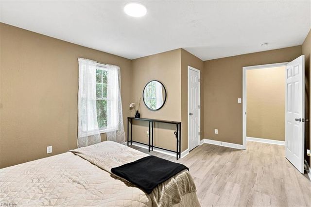 1027 31st ST, Newport News, VA 23607