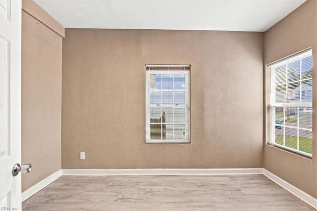1027 31st ST, Newport News, VA 23607
