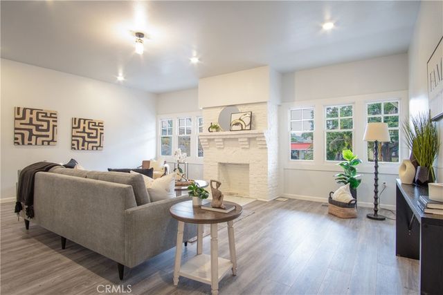 3520 Harrison Street, Oakland, CA 94611