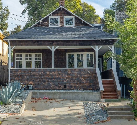 3520 Harrison Street, Oakland, CA 94611