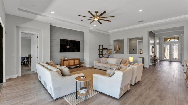 13112 WELLSPRING DRIVE, Lithia, FL 33547