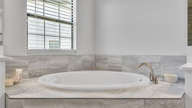 13112 WELLSPRING DRIVE, Lithia, FL 33547