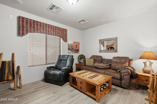 1134 E JAHNS Drive, Casa Grande, AZ 85122