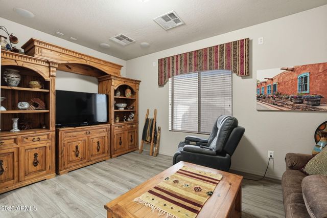 1134 E JAHNS Drive, Casa Grande, AZ 85122