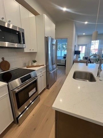 105 Sea Street 102, Quincy, MA 02169