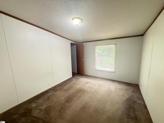 718 S Stockton Road, Fountain Inn, SC 29644