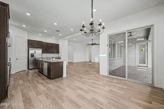 1637 W Aristides Street, Oro Valley, AZ 85704