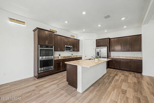 1637 W Aristides Street, Oro Valley, AZ 85704