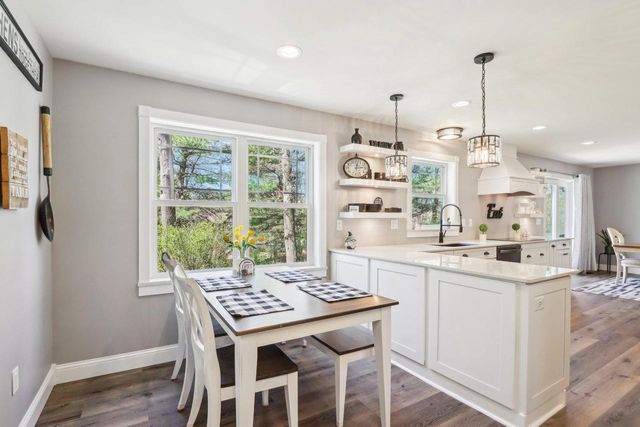 911 Fawn Court, Wisconsin Dells, WI 53965