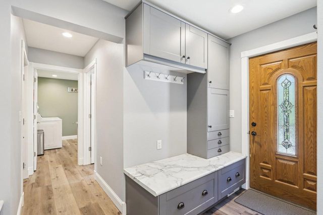 911 Fawn Court, Wisconsin Dells, WI 53965