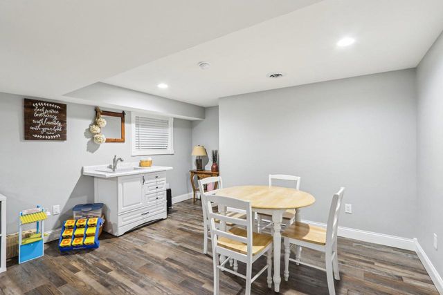 911 Fawn Court, Wisconsin Dells, WI 53965