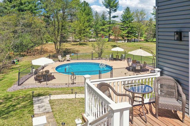 911 Fawn Court, Wisconsin Dells, WI 53965