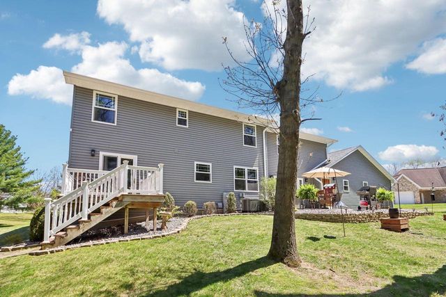 911 Fawn Court, Wisconsin Dells, WI 53965