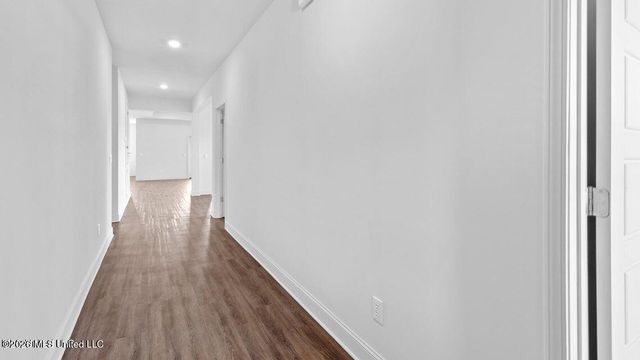 202 Saratoga Springs Avenue, Clinton, MS 39056