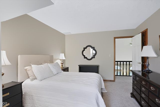 7228 Oak Cove Lane, Noblesville, IN 46062