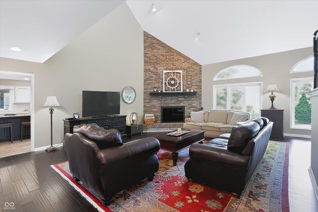 7228 Oak Cove Lane, Noblesville, IN 46062