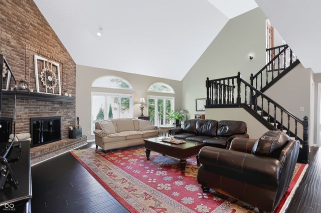 7228 Oak Cove Lane, Noblesville, IN 46062