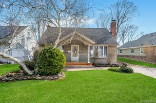 2315 Willow Street, Wantagh, NY 11793